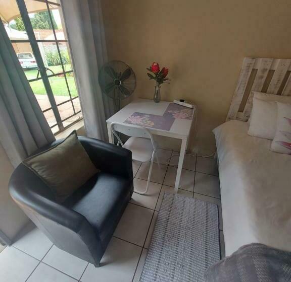 Pension Delutz Overnight Accommodation Room 2