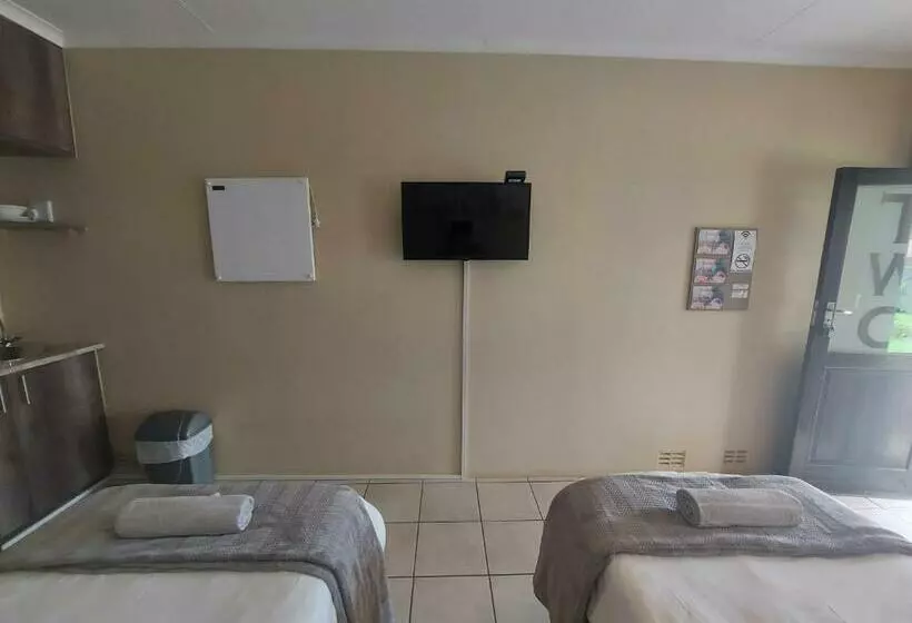 پانسیون Delutz Overnight Accommodation Room 2