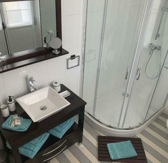 بنسيون Domaine De La Hure