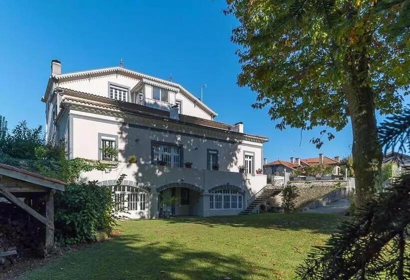 پانسیون Domaine De La Hure