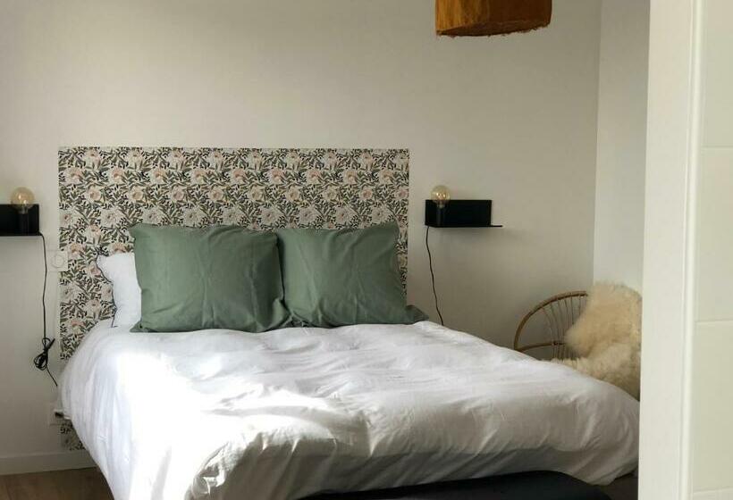 بنسيون L Escale Bellifontaine