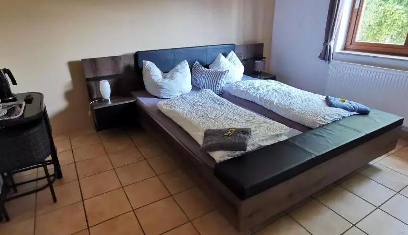 Pension Hochheimer Schlösschen