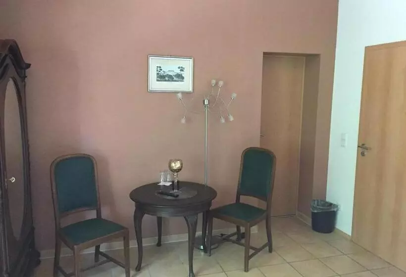 Pension Hochheimer Schlösschen