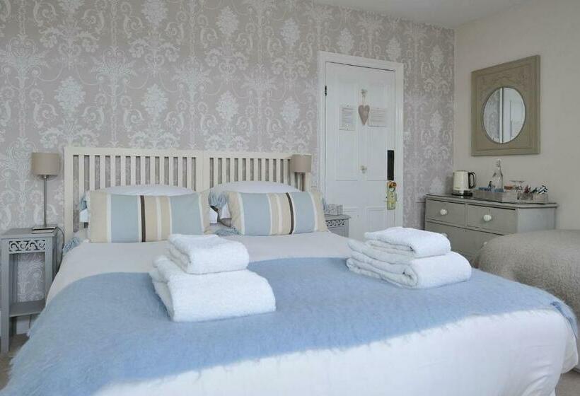 Abbey Rise Bed And Breakfast