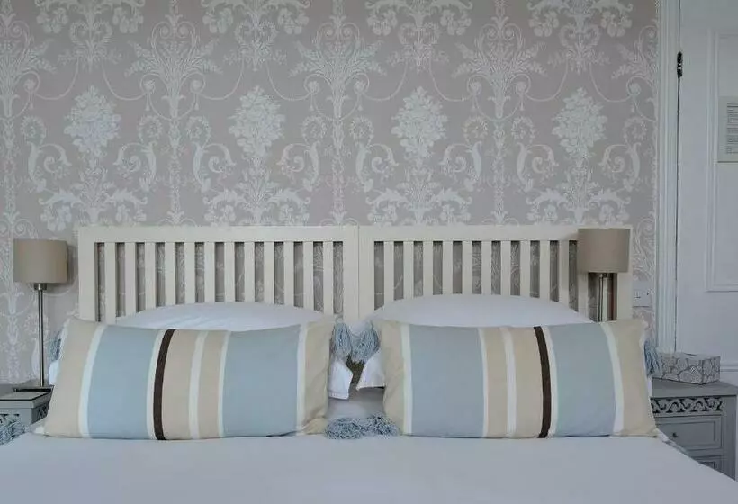 Abbey Rise Bed And Breakfast