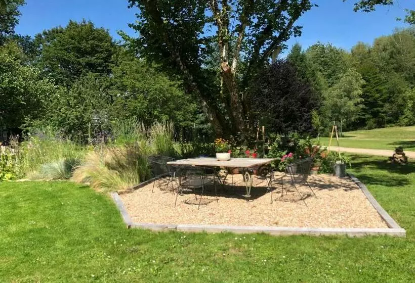 Aamiaismajoitus (B&B) Bienvenue Au Mas