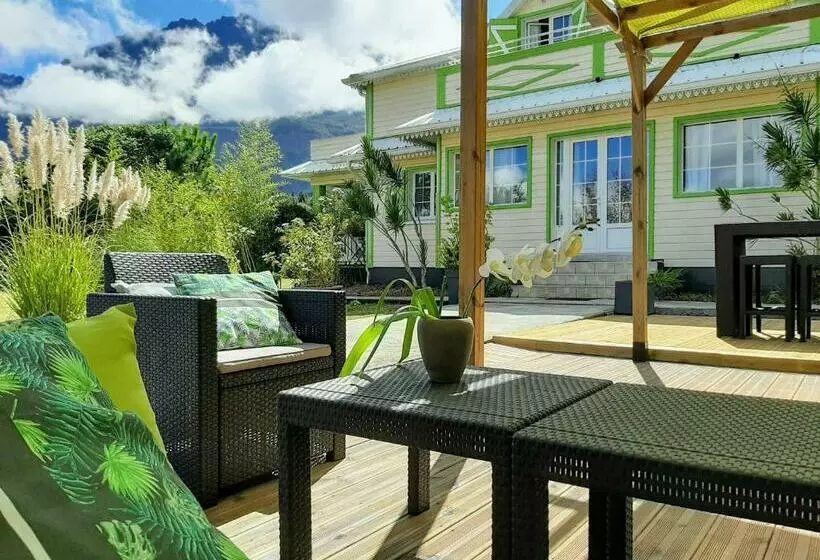 تختخواب و صبحانه Chambres D Hôtes Doris