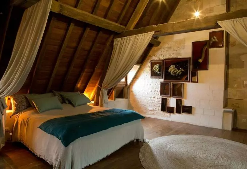 Aamiaismajoitus (B&B) Château De Bois Charmant