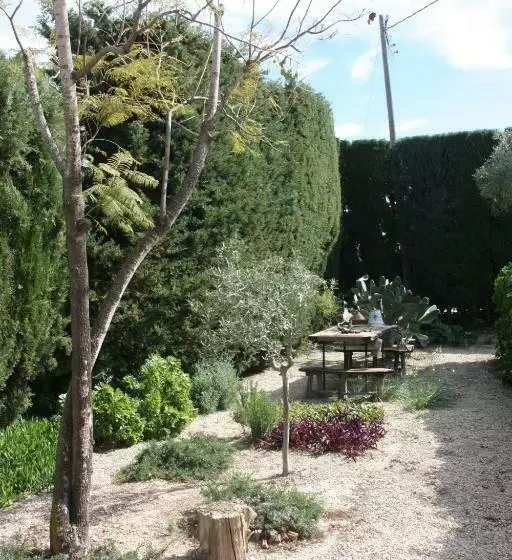 Aamiaismajoitus (B&B) Finca Los Bancales