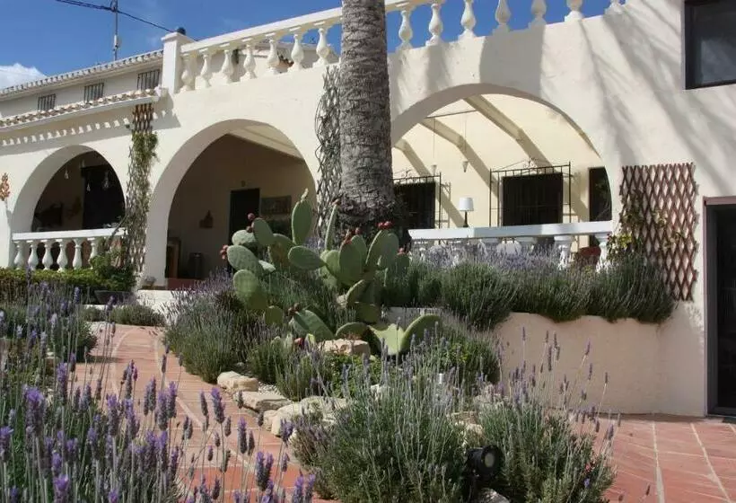 Aamiaismajoitus (B&B) Finca Los Bancales