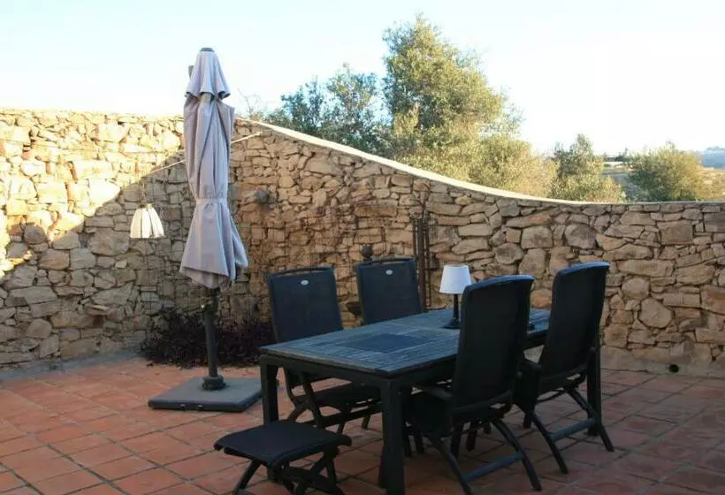 Aamiaismajoitus (B&B) Finca Los Bancales