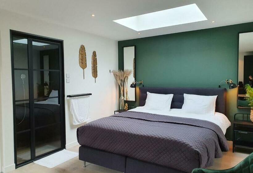 تختخواب و صبحانه Studio Smidt