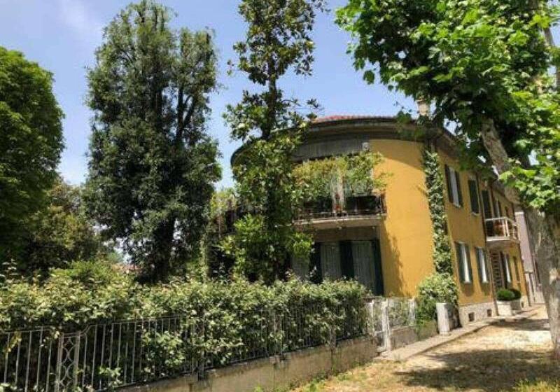 Bed and Breakfast Villa Mase