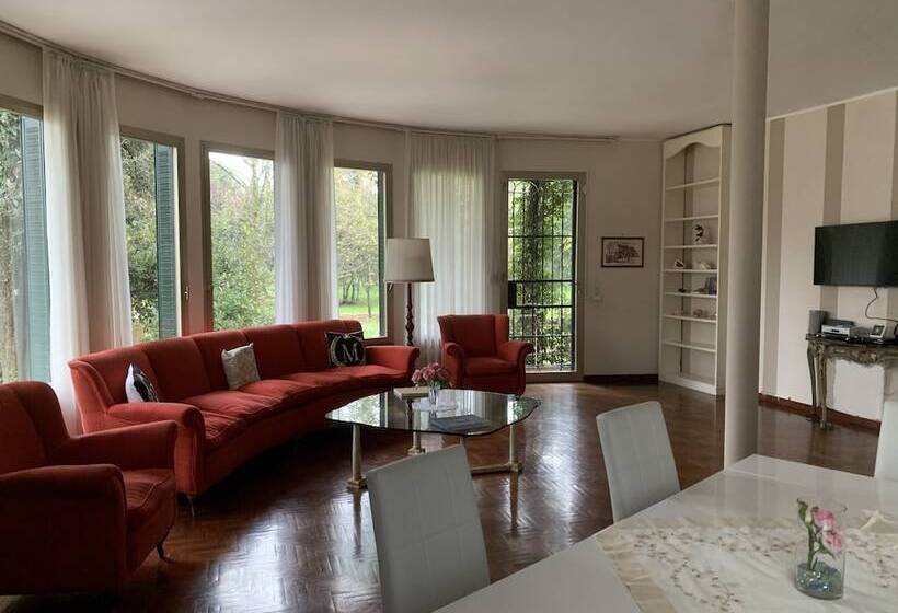 Bed and Breakfast Villa Mase