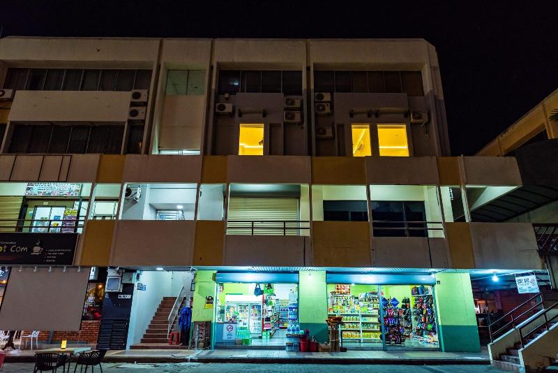 בית מלון כפרי Cj Residence