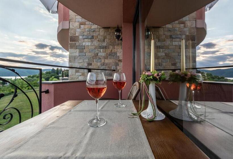 فندق Mobi Dick Family