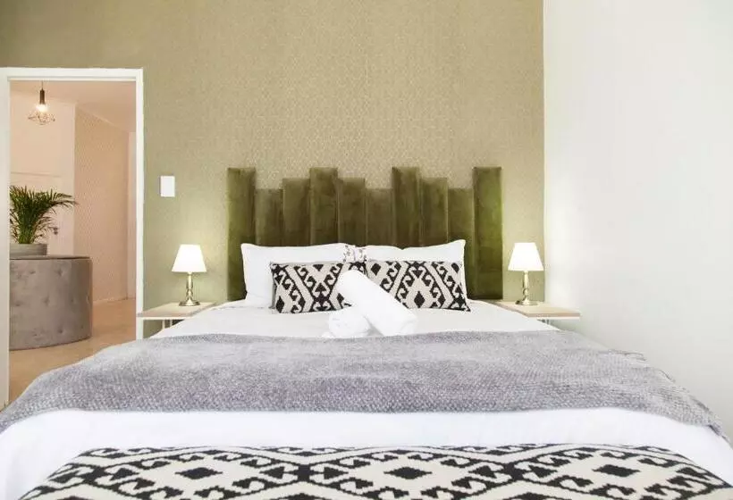 ホテル The City Club