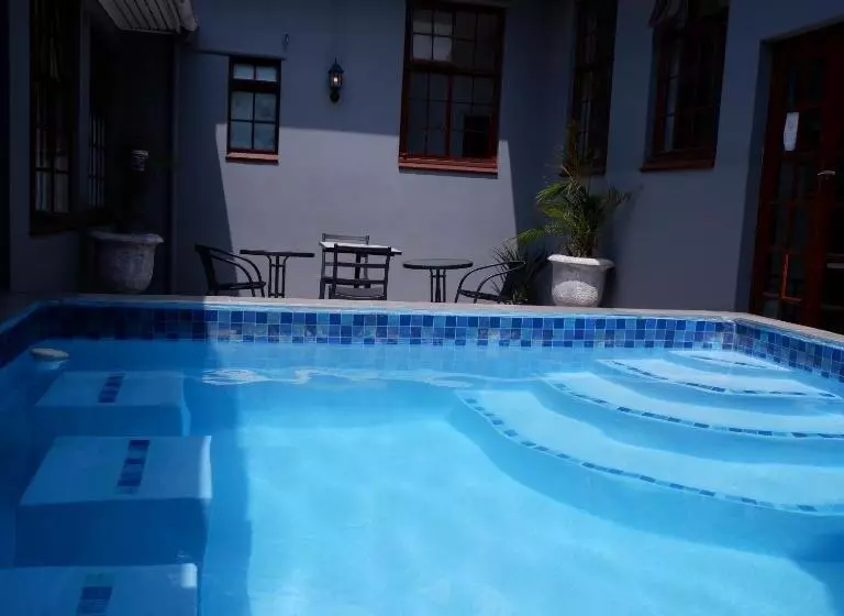 ホテル The City Club