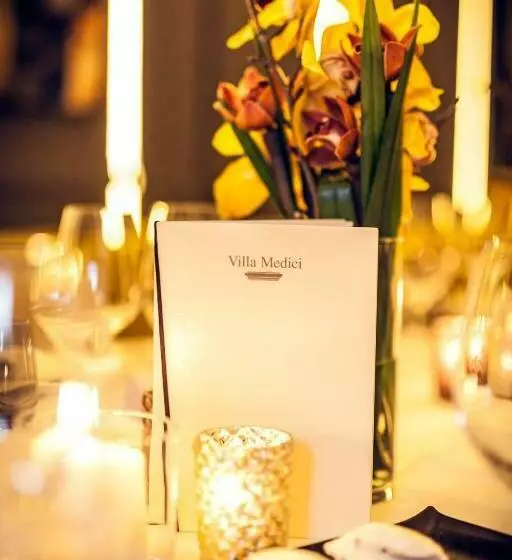 Hotelli Villa Medici