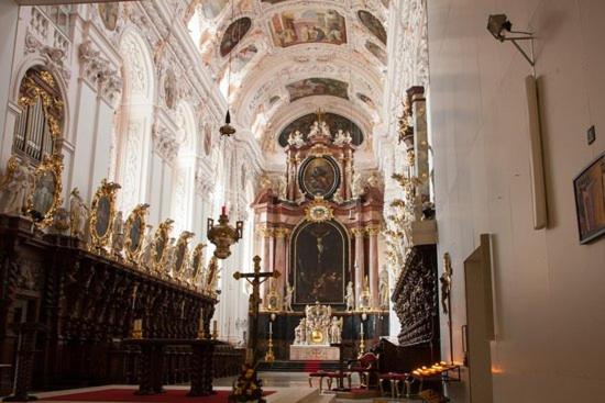 ペンション Caffe Boulevard Penzion