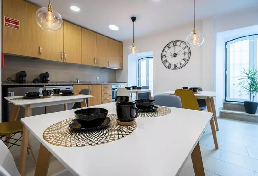 پانسیون Comtesse Lisbonne Guest House By Homing