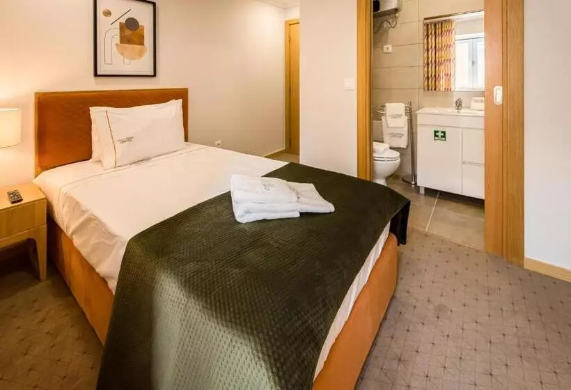 پانسیون Comtesse Lisbonne Guest House By Homing