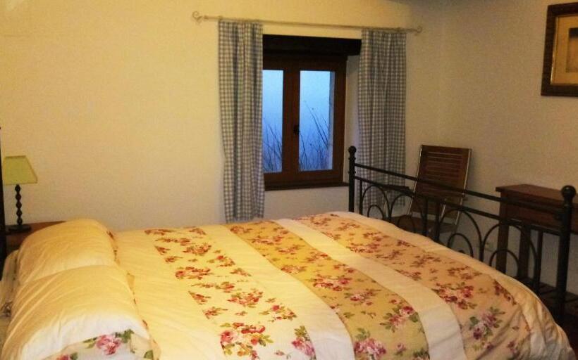 פנסיון Coutancie