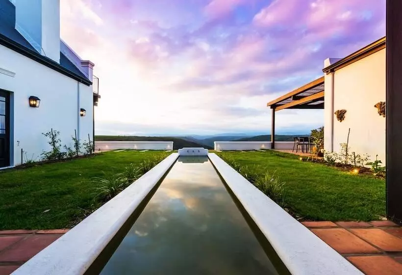 Majatalo Fairview House