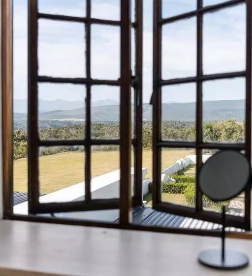 Majatalo Fairview House