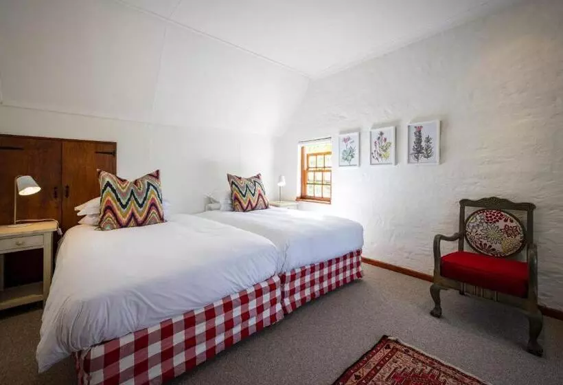 Majatalo Fairview House