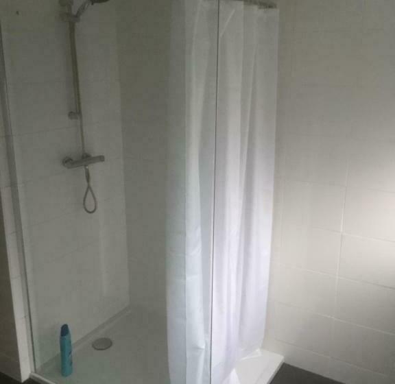 膳宿费 Op Nijverdal