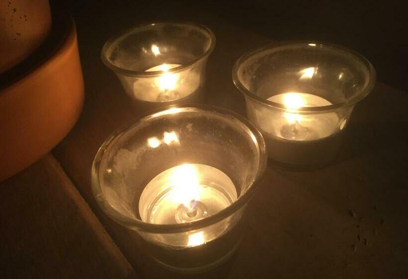 膳宿费 Op Nijverdal