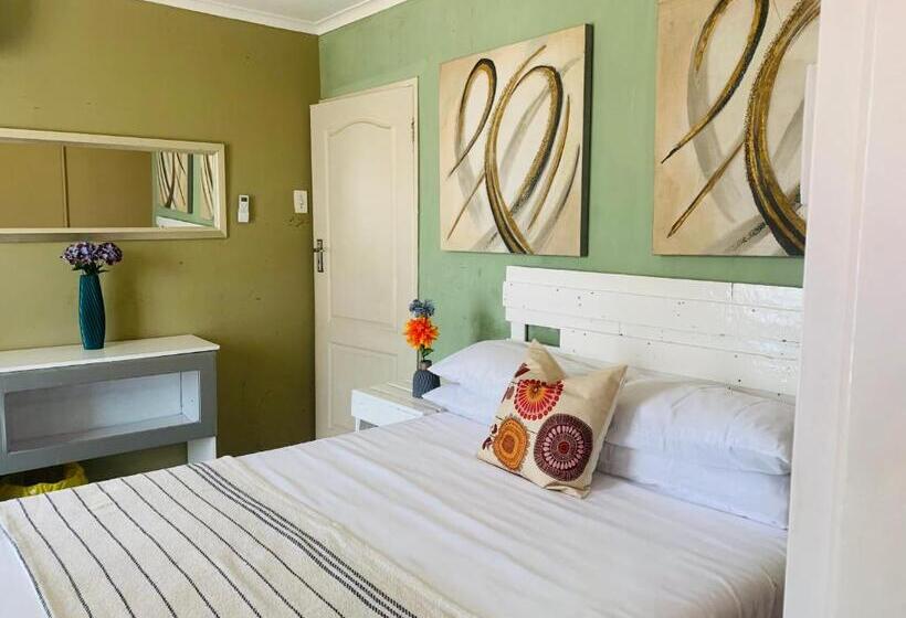 פנסיון Survivor Guest House Giyani