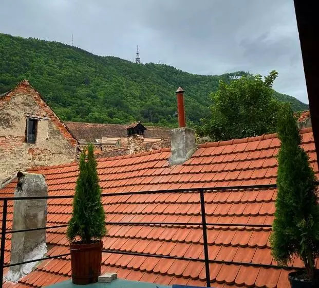 Ullysses Guest House