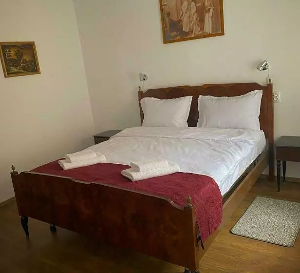 Ullysses Guest House