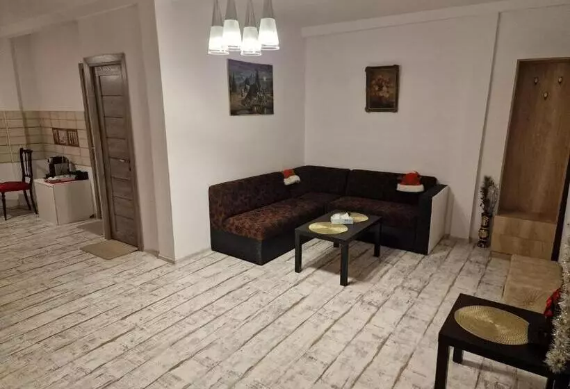 Ullysses Guest House