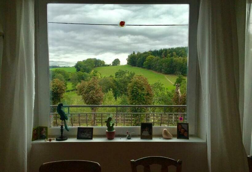 민박 Chambres Chez L Habitant Et Table D Hôtes Crocq Le Vieil Hôtel