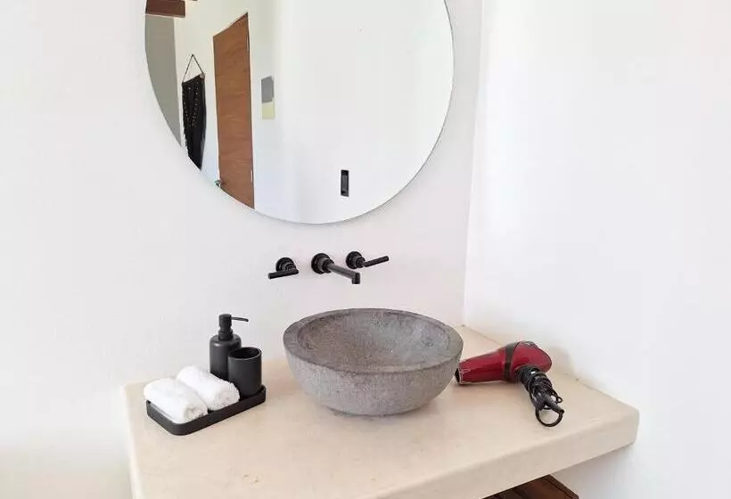 تختخواب و صبحانه El Brujo