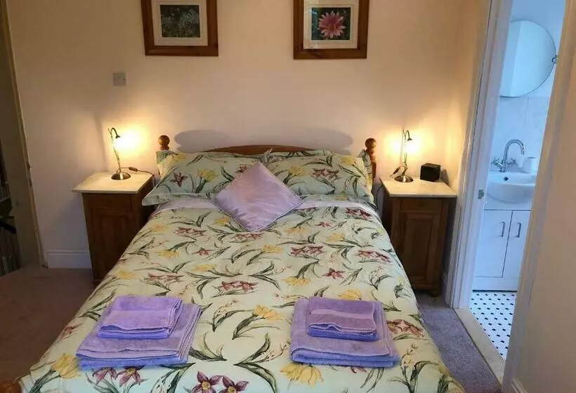 تختخواب و صبحانه Hartree Guest House