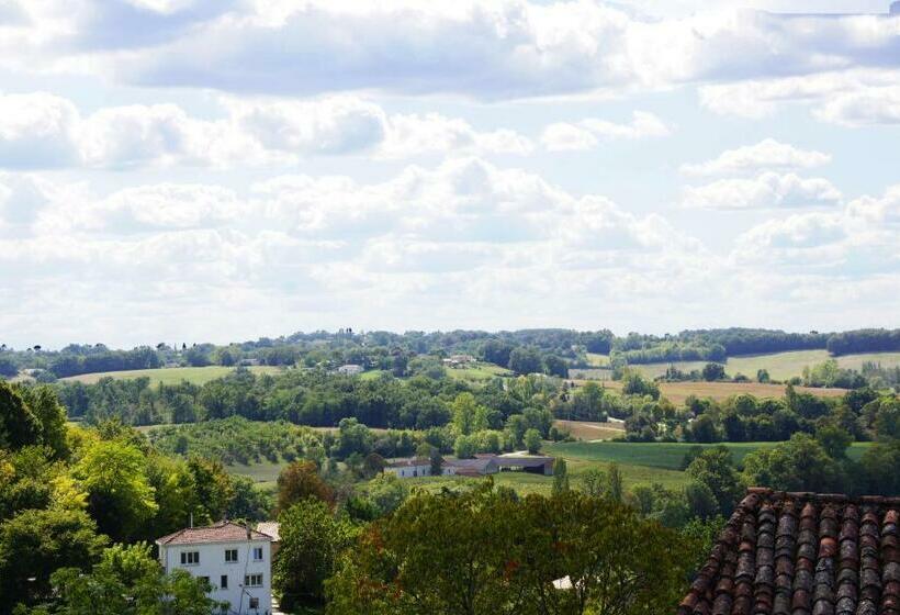مبيت وإفطار Les Remparts De La Bastide