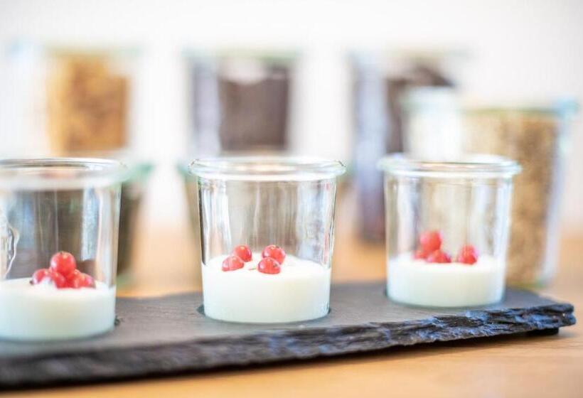 تختخواب و صبحانه Rösslhof