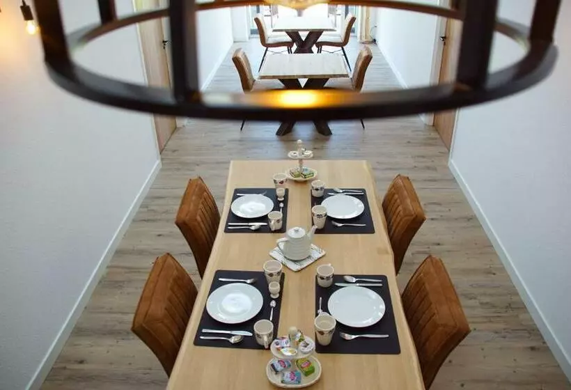 Aamiaismajoitus (B&B) Vertoeven Bij Verhoeven