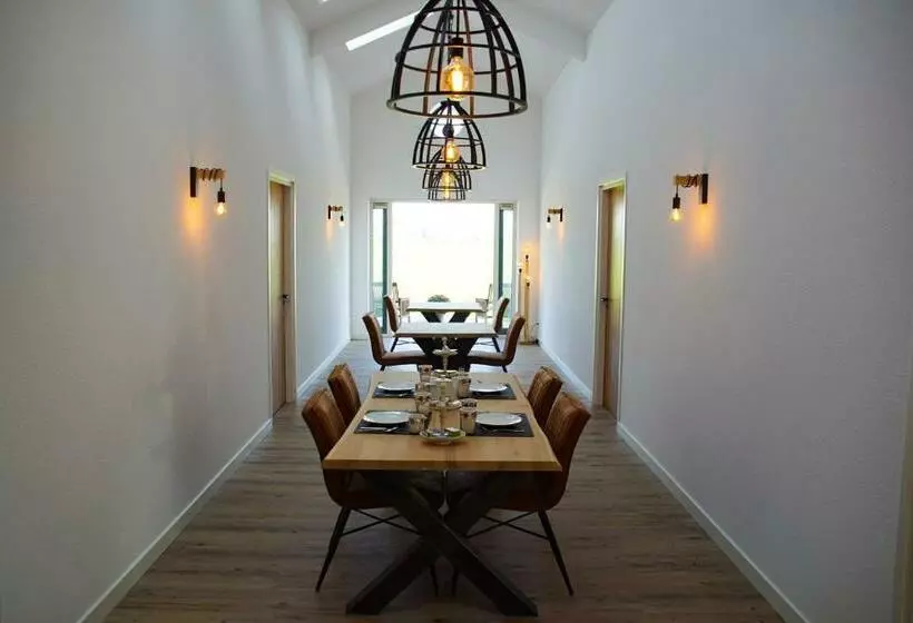 Aamiaismajoitus (B&B) Vertoeven Bij Verhoeven