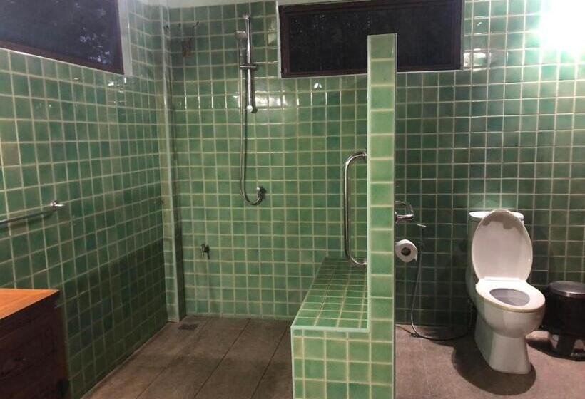 Pensão Billion Views Khaosok Homestay