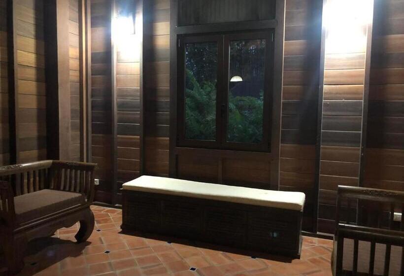 Pensão Billion Views Khaosok Homestay