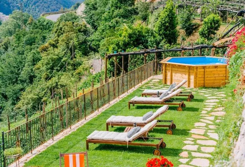 پانسیون Villa Le Murelle