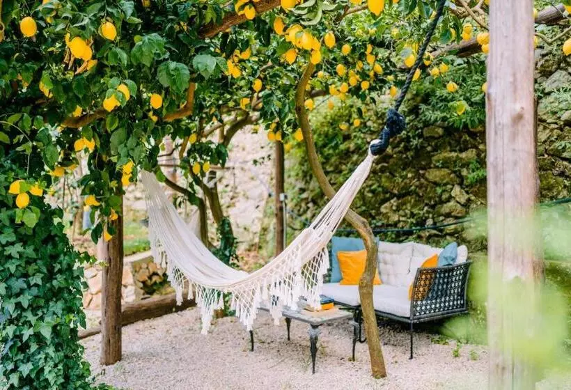 پانسیون Villa Le Murelle