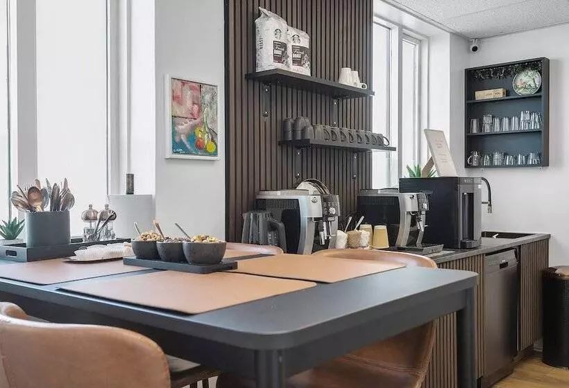 هاستل Bank Guesthouse