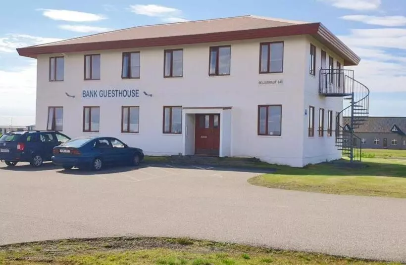 هاستل Bank Guesthouse