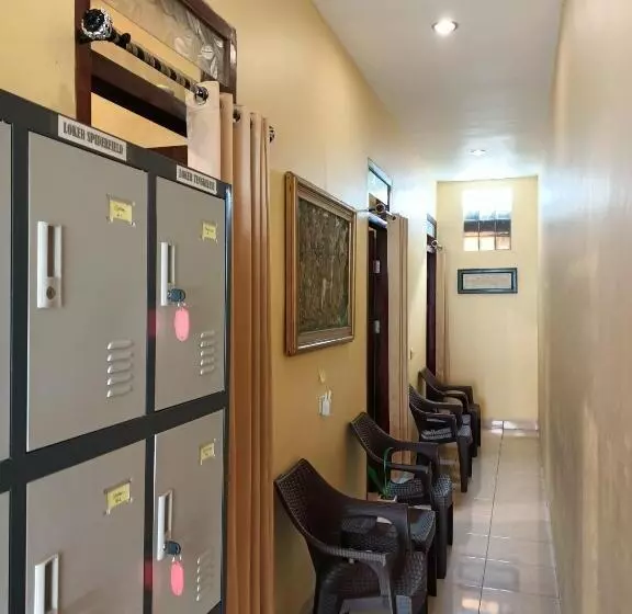 Aamiaismajoitus (B&B) Chacha Homestay & Dormitory